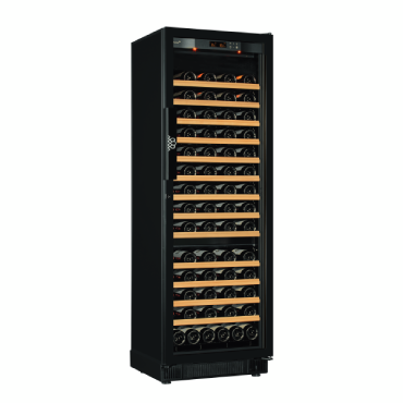 מקרר יין EuroCave Compact גדול, עם דלת זכוכית שקופה ומדפי עץ נשלפים, מספק תנאי אחסון מושלמים ליינות איכותיים.